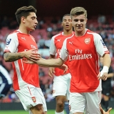 Bellerin chwali Crowleya