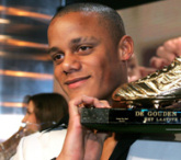 Kompany: Z van Persiem bylibyśmy jeszcze silniejsi