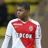 Wenger nie odpuszcza walki o Mbappe?