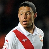 Chamberlain: Gerrard wzorem do naśladowania
