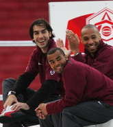 Pires na temat Henry'ego