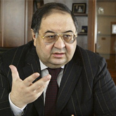 Usmanov wykupuje udziały w Red & White Holdings